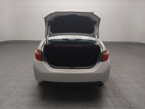 Used 2019 Toyota Corolla LE FWD image 29