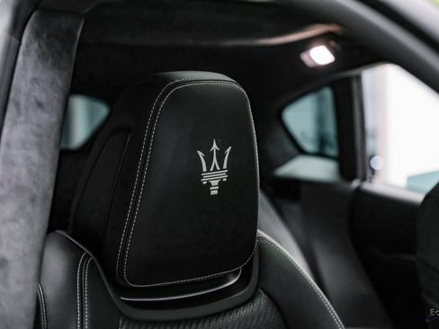 Used 2021 Maserati Levante S GranSport image 52