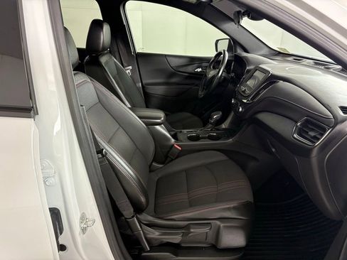 Used 2024 Chevrolet Equinox RS image 42