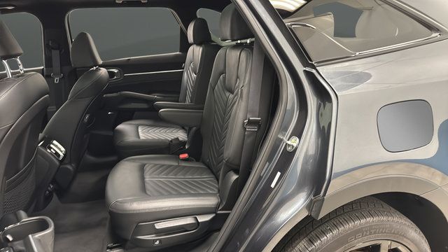 Used 2024 Kia Sorento SX Prestige AWD/4WD image 22