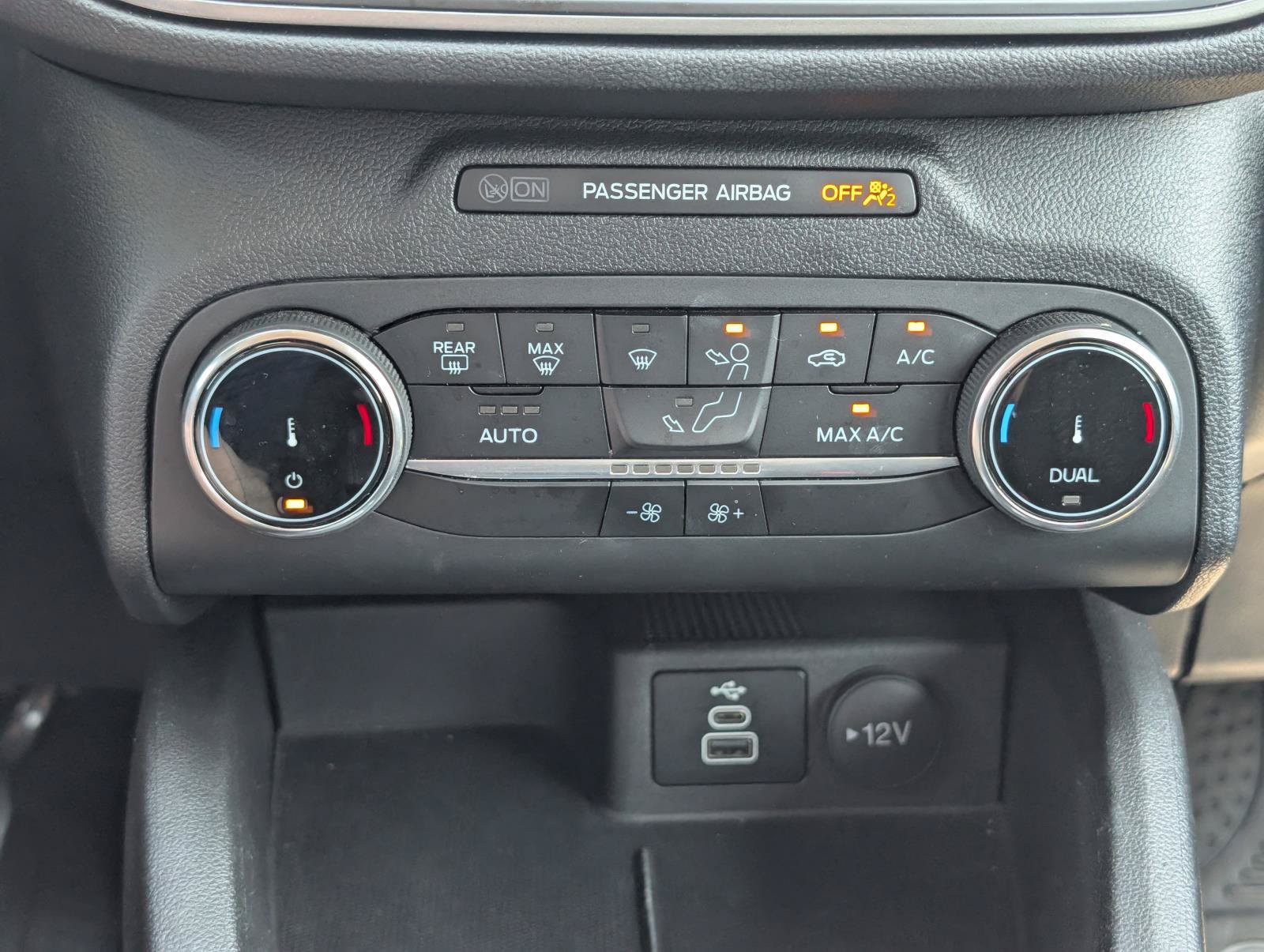 Used 2025 Ford Escape Active AWD/4WD image 51