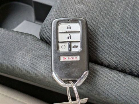 Used 2017 Honda Civic EX image 28