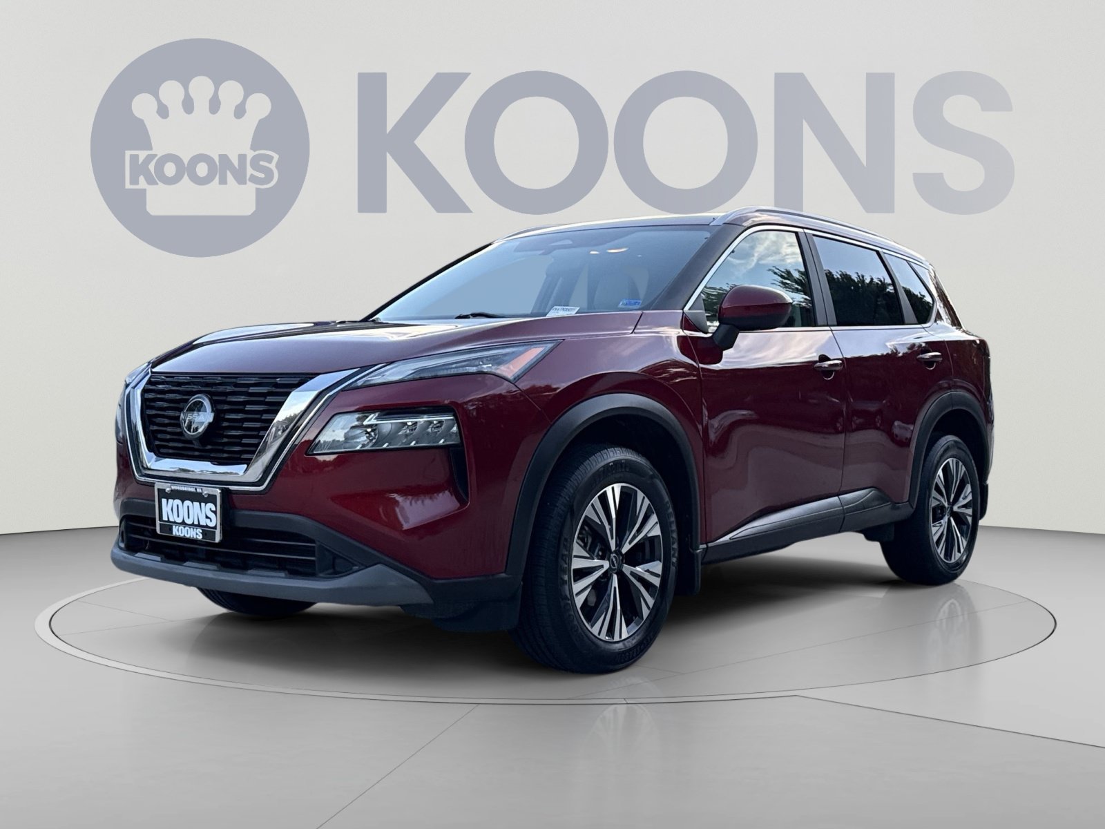 Used 2023 Nissan Rogue SV w/ SV Premium B Package FWD image 1