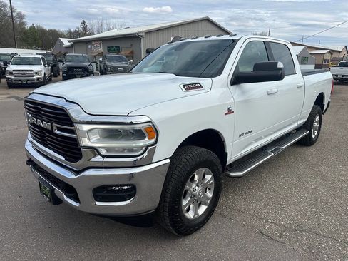 Used 2021 RAM 2500 Big Horn w/ Level 2 Equipment Group AWD/4WD image 9