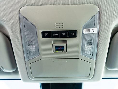 Used 2024 Toyota RAV4 LE image 18