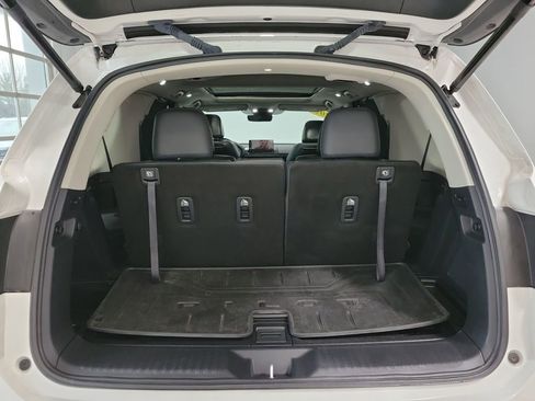 Used 2023 Honda Pilot Elite image 11