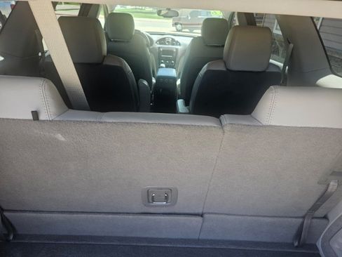 Used 2016 Buick Enclave Leather AWD/4WD image 6