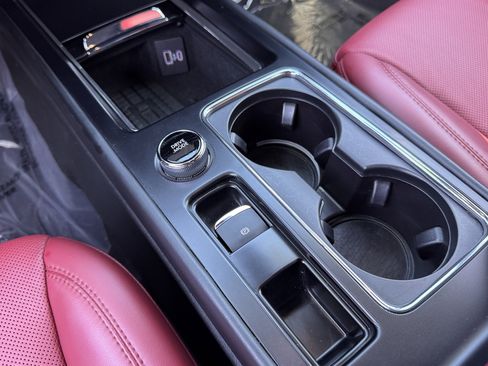 Used 2024 Lincoln Corsair Grand Touring w/ Equipment Group 301A image 18