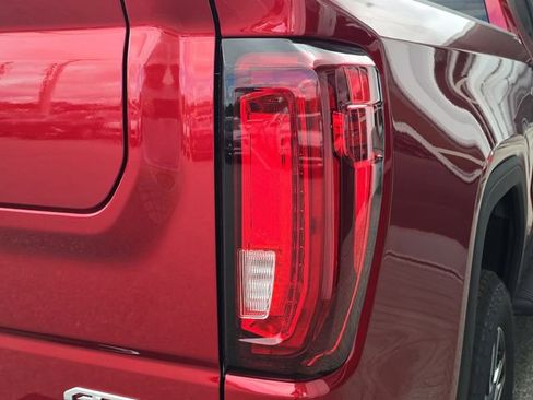 New 2026 GMC Sierra 1500 AT4 w/ AT4 Premium Package AWD/4WD image 8