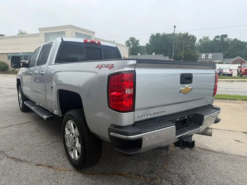 Used 2019 Chevrolet Silverado 2500 LTZ w/ Duramax Plus Package AWD/4WD image 12