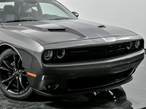 Used 2016 Dodge Challenger R/T Plus image 2