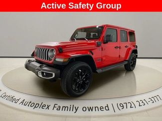 Used 2025 Jeep Wrangler Unlimited Sahara w/ Safety Group AWD/4WD video 1