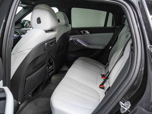 Certified 2023 BMW X6 xDrive40i w/ Premium Package image 17