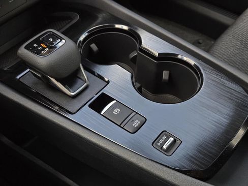New 2026 Nissan Rogue SV AWD/4WD image 25