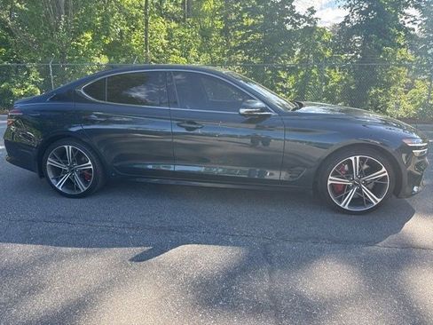 Used 2024 Genesis G70 3.3T Advanced w/ Sport Prestige Package image 8