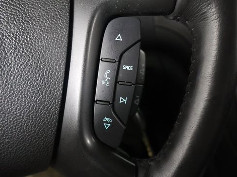 Used 2017 Buick Enclave Premium w/ Experience Buick Package image 41