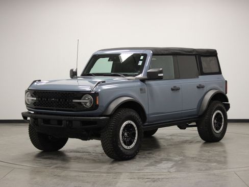 Used 2023 Ford Bronco Badlands AWD/4WD image 4