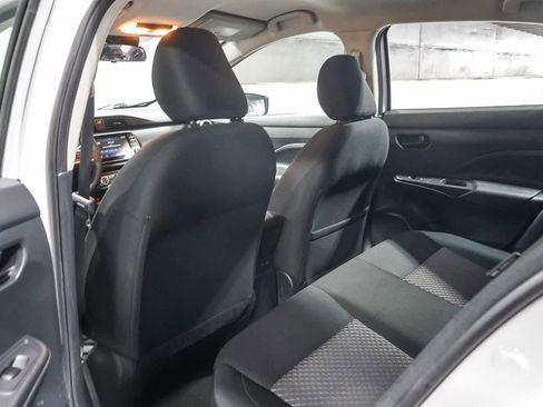 Used 2021 Nissan Versa S image 17