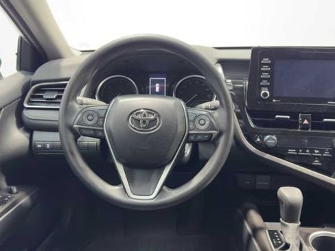 Used 2024 Toyota Camry LE FWD image 17