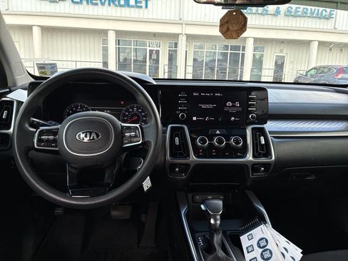 Used 2021 Kia Sorento LX FWD image 23