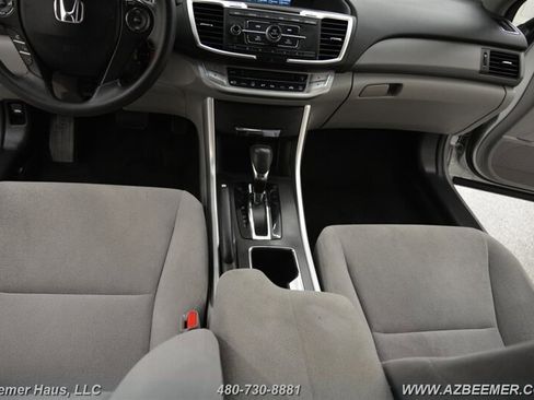 Used 2013 Honda Accord LX image 17
