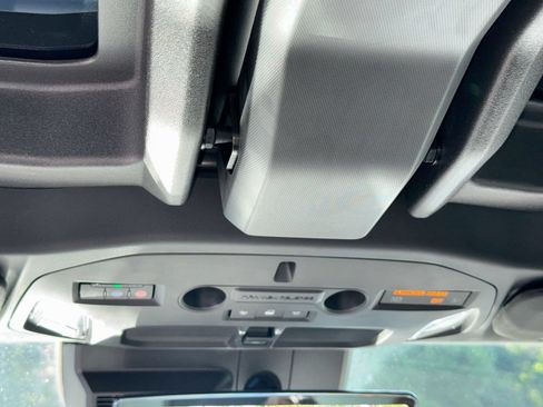 Used 2025 GMC Hummer EV 3X AWD/4WD image 19