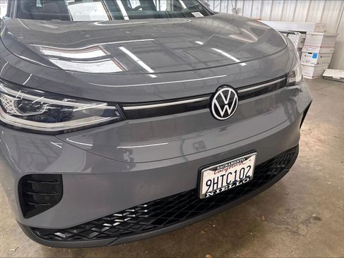 Used 2023 Volkswagen ID.4 S RWD image 35