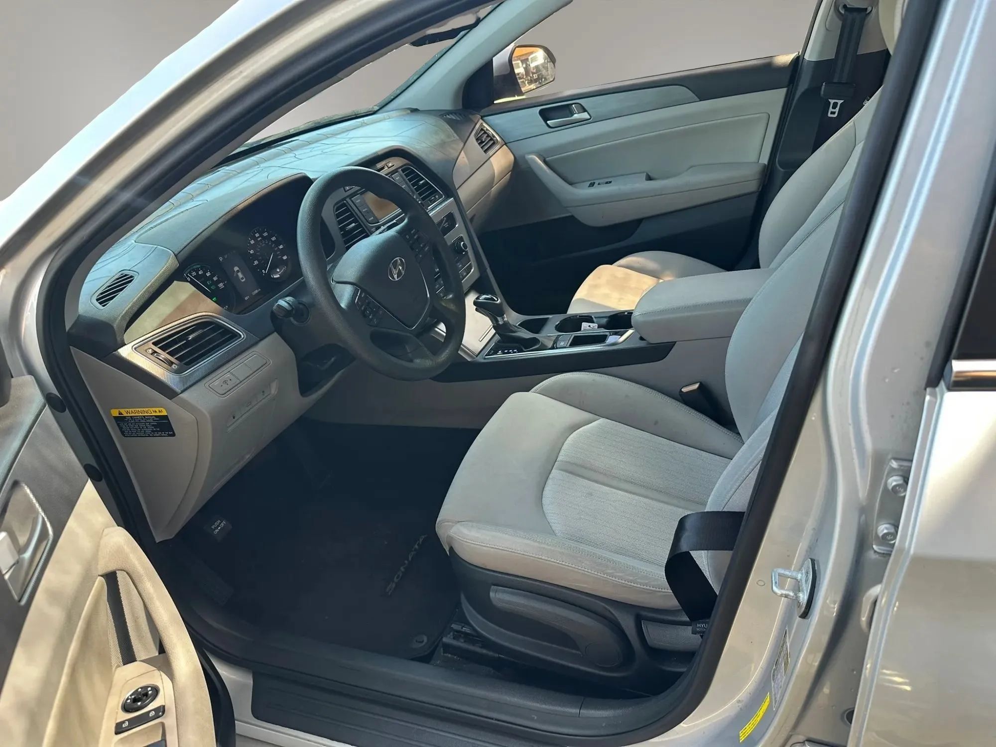 Used 2016 Hyundai Sonata SE FWD image 7