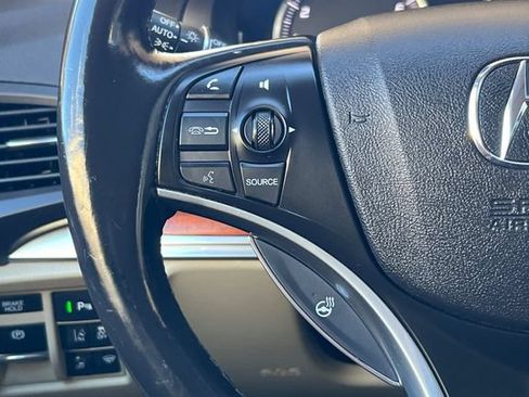 Used 2017 Acura MDX SH-AWD w/ Advance Package image 31
