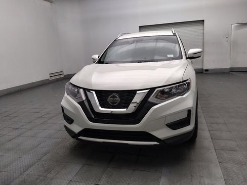 Used 2020 Nissan Rogue SV FWD image 15