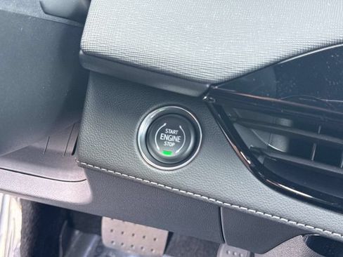 New 2026 Buick Enclave Sport Touring w/ Power Package FWD image 29