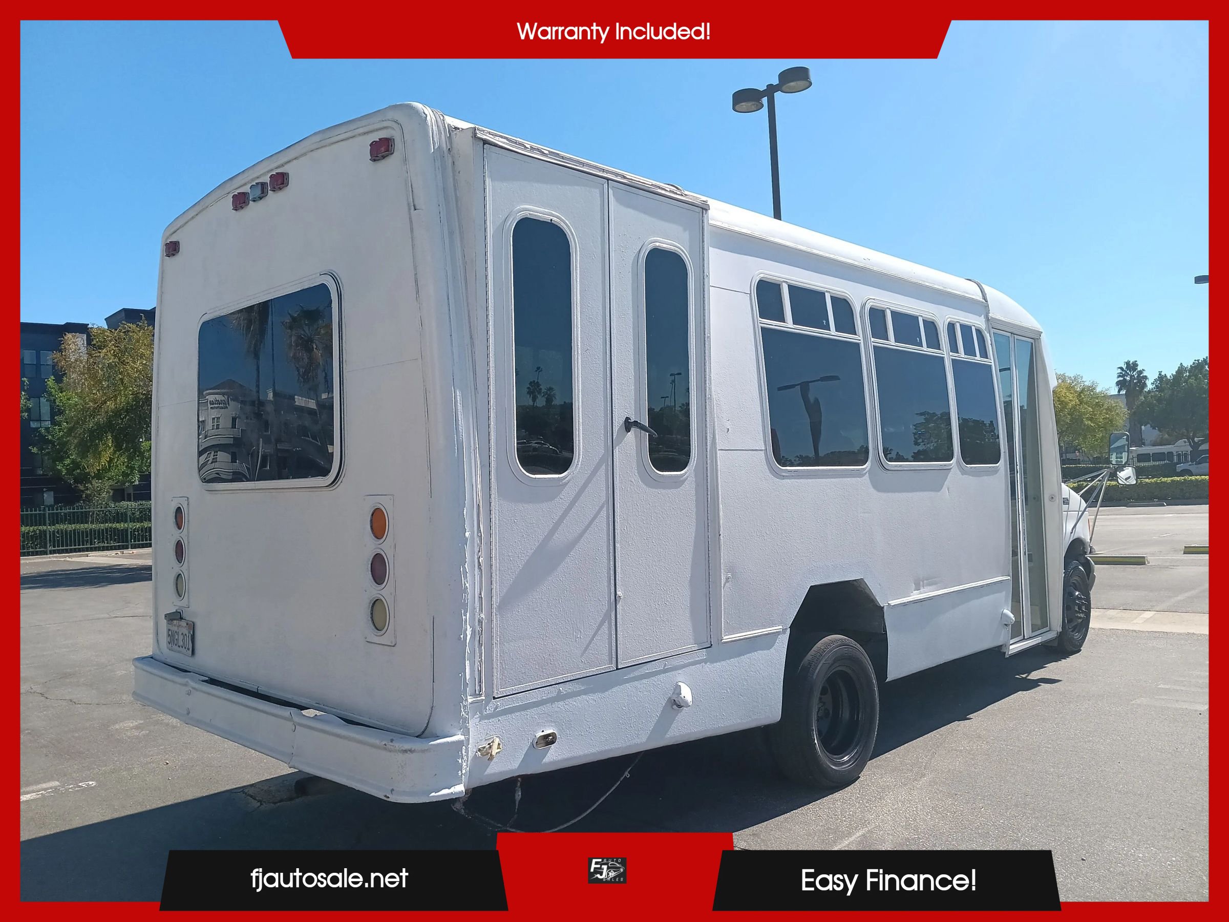 Used 2003 Ford E-450 and Econoline 450 RWD image 8
