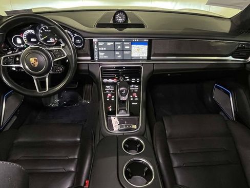 Used 2018 Porsche Panamera Turbo S AWD/4WD image 28
