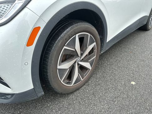 Used 2023 Volkswagen ID.4 Pro S AWD/4WD image 7