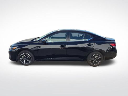 Used 2024 Nissan Sentra SV FWD image 8