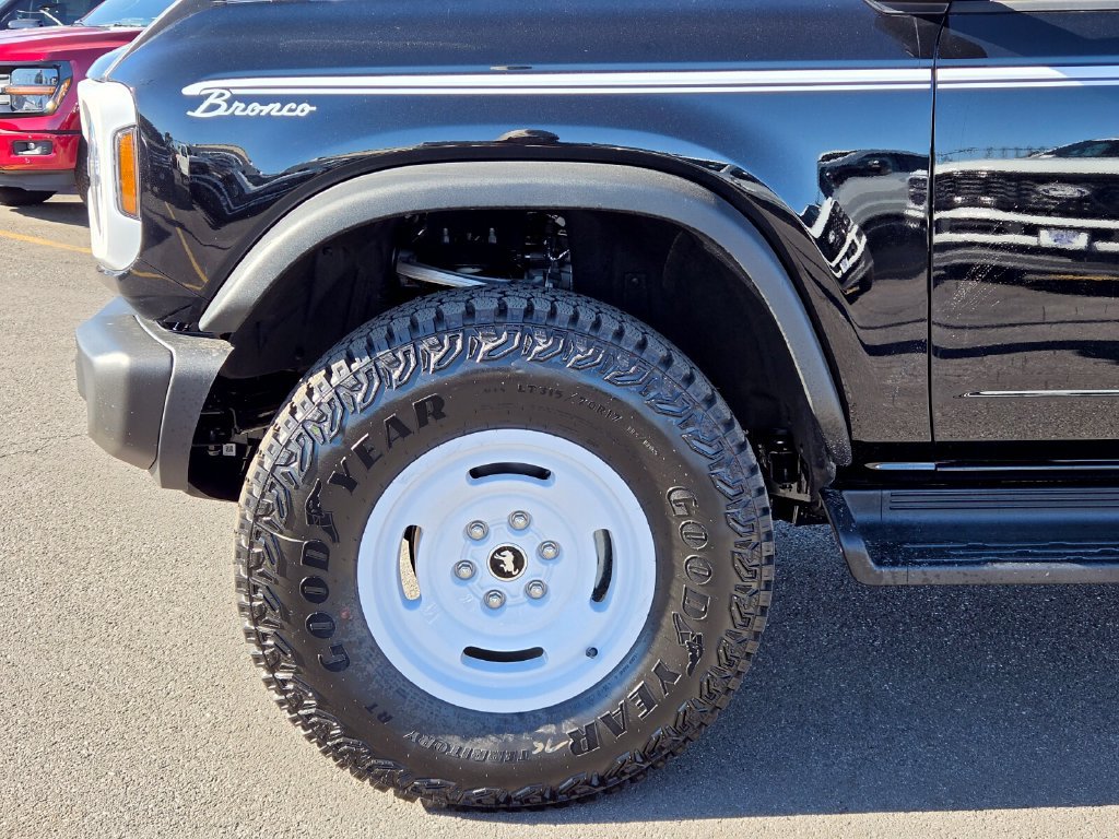 New 2026 Ford Bronco Heritage Edition AWD/4WD image 10