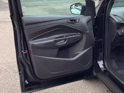 Used 2018 Ford Escape S image 9