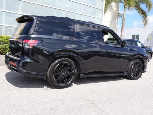 Certified 2026 INFINITI QX80 4WD image 10