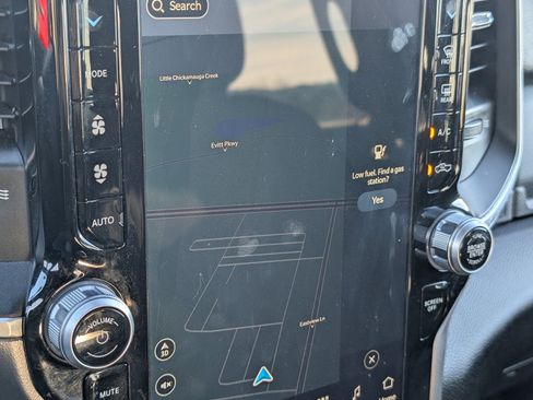 Certified 2024 RAM 2500 Big Horn w/ Night Edition image 11