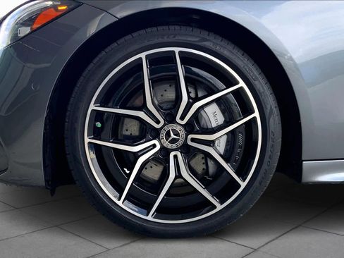 Used 2024 Mercedes-Benz C 300 Sedan image 11