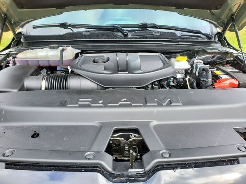 Used 2026 RAM 1500 Laramie w/ Night Edition AWD/4WD image 15
