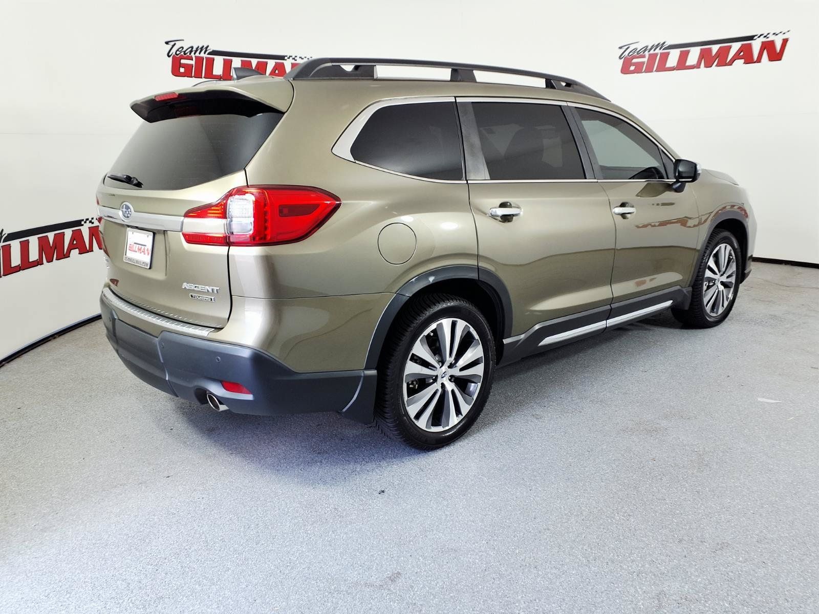 Used 2022 Subaru Ascent Touring AWD/4WD image 3