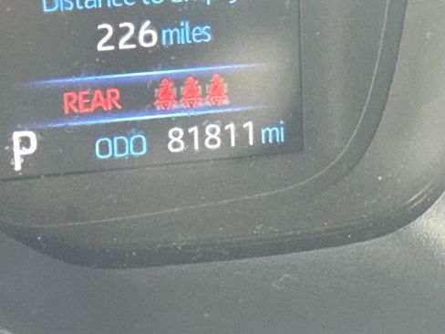 Used 2021 Toyota Corolla LE image 16