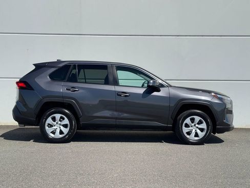 Certified 2023 Toyota RAV4 LE AWD/4WD image 8