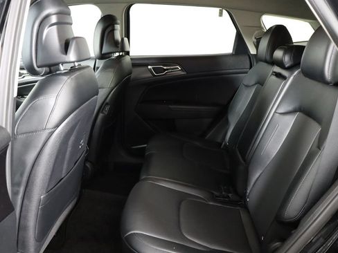 Used 2023 Kia Sportage EX FWD image 16