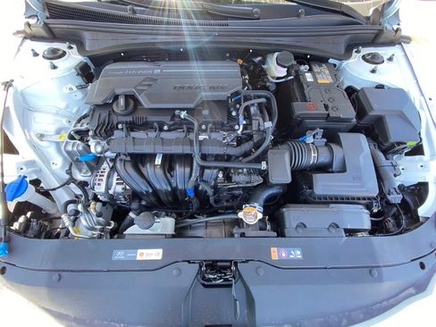 New 2026 Hyundai Elantra SE w/ Cargo Package FWD image 31