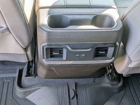 Used 2023 GMC Sierra 1500 SLT w/ SLT Premium Package AWD/4WD image 14