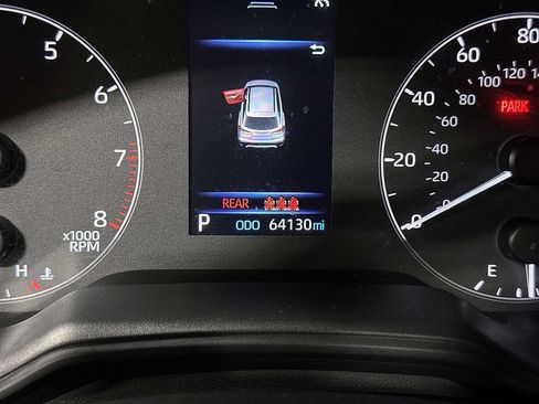 Used 2024 Toyota Corolla Cross L AWD/4WD image 19