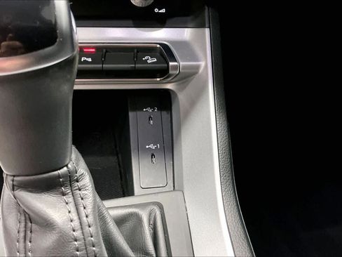 Used 2022 Audi Q3 2.0T Premium image 34