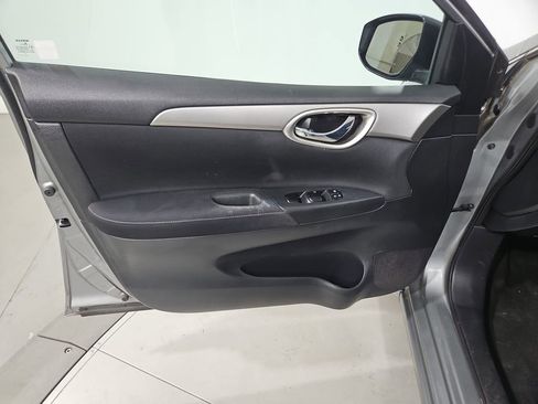 Used 2014 Nissan Sentra SV w/ SV Driver Package image 11